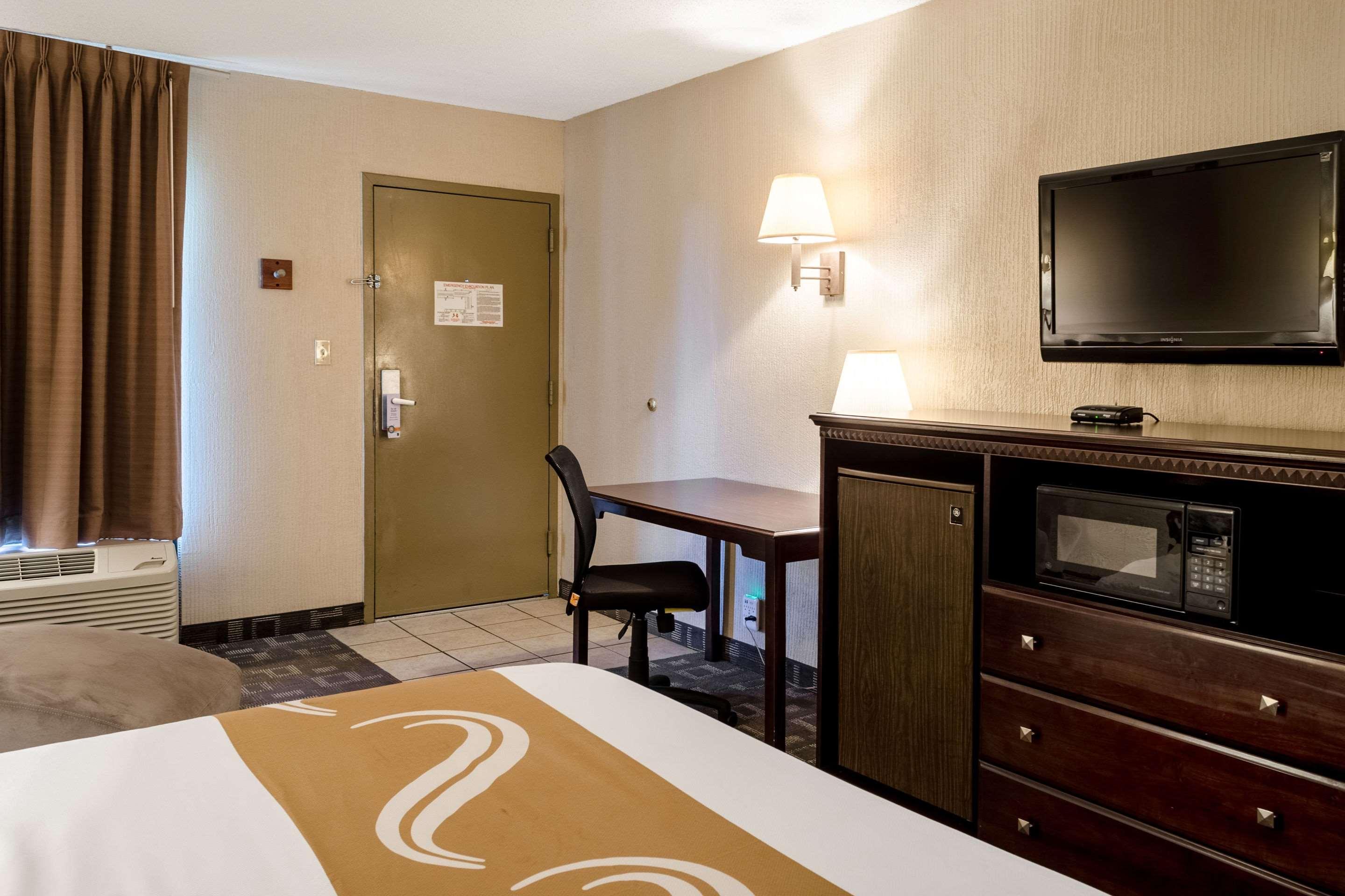 Quality Inn Moss Point - Pascagoula Экстерьер фото