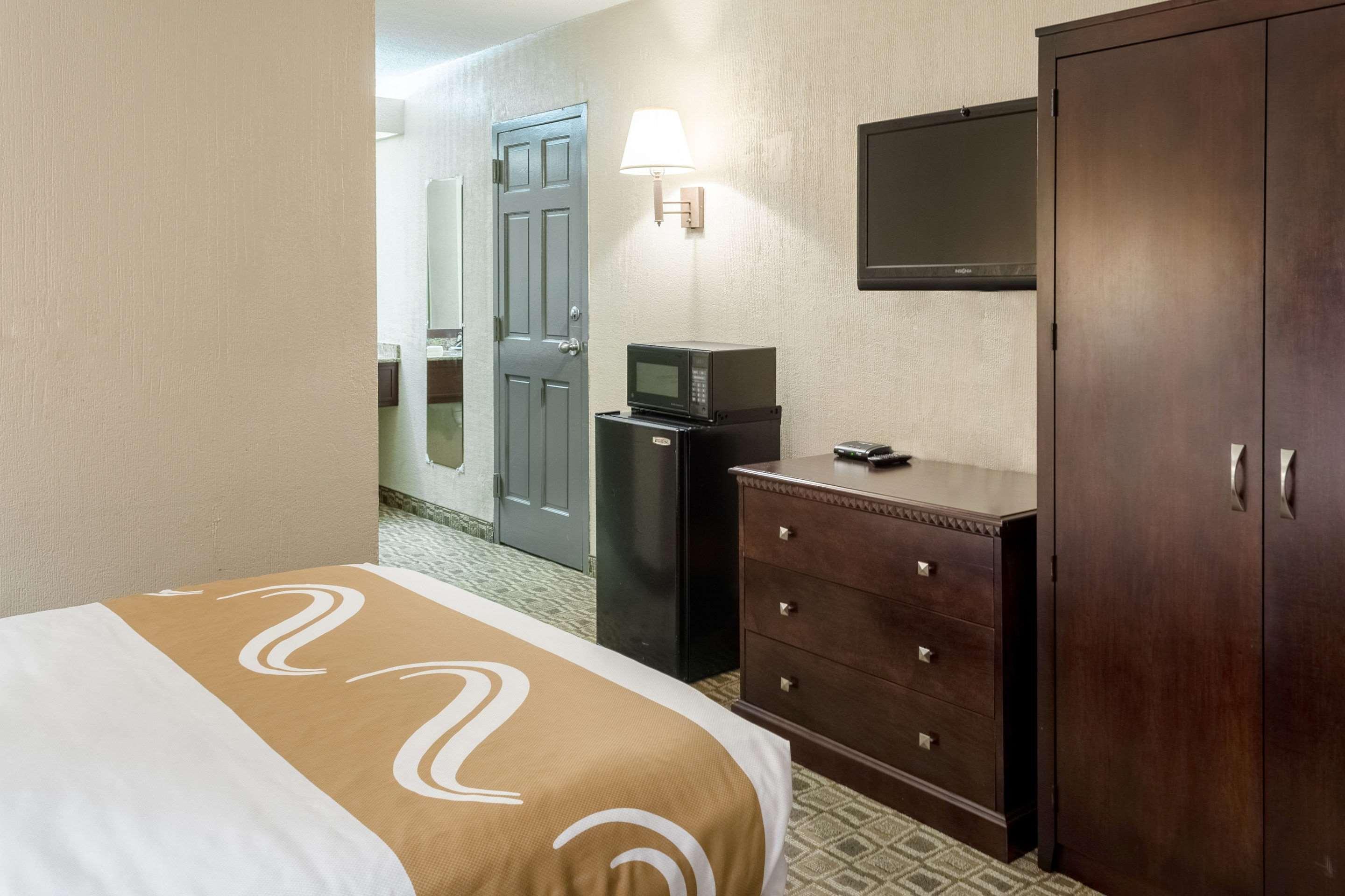 Quality Inn Moss Point - Pascagoula Экстерьер фото