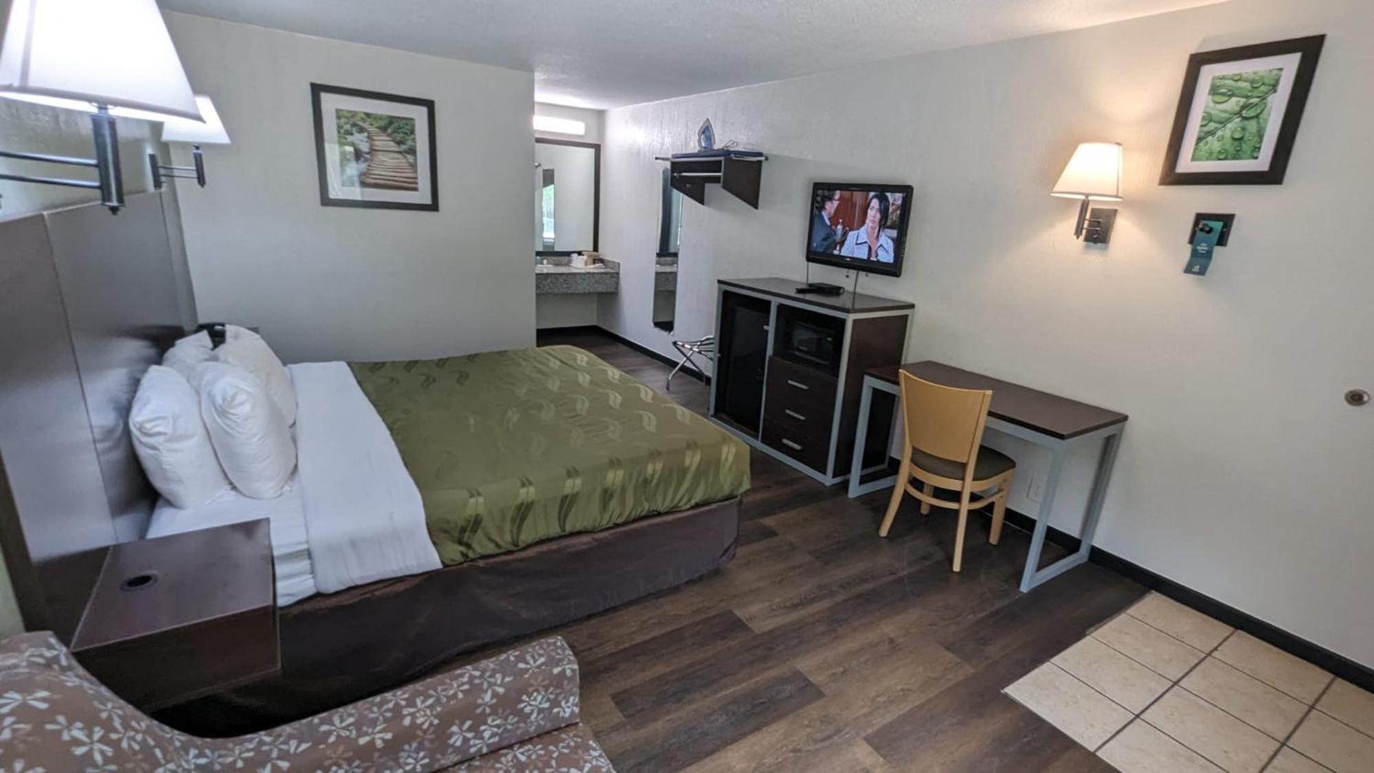 Quality Inn Moss Point - Pascagoula Экстерьер фото